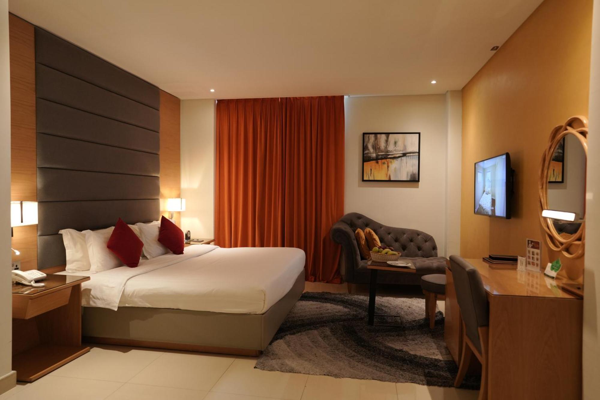 Meshal Hotel Manamah Buitenkant foto