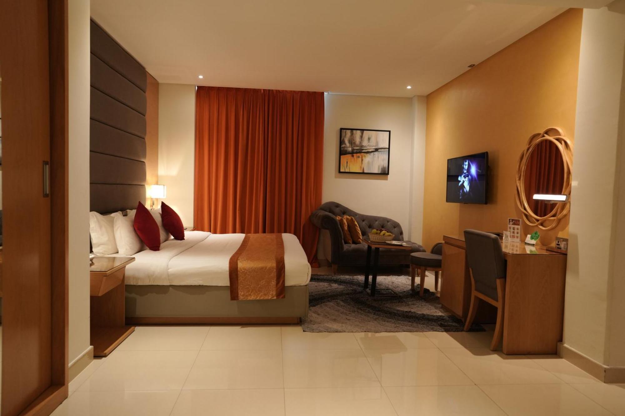 Meshal Hotel Manamah Buitenkant foto
