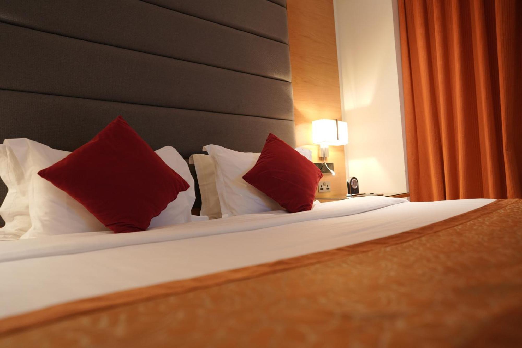 Meshal Hotel Manamah Buitenkant foto